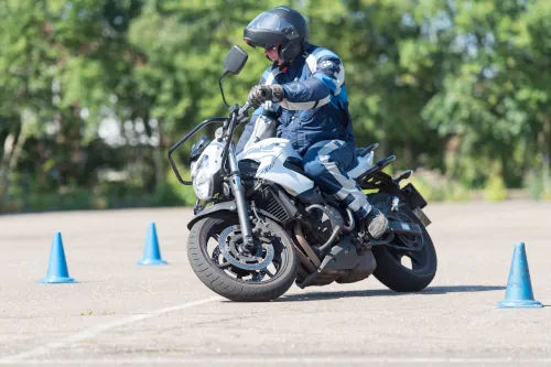 Motorrijbewijspoint Uden motor rijtest